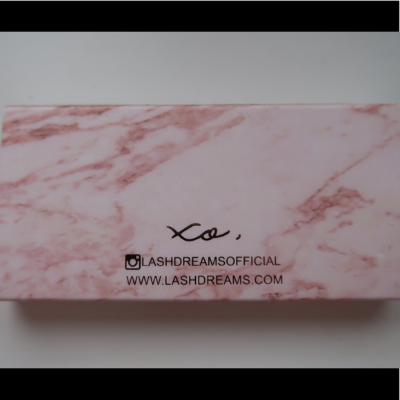 False Lashes - Picture 2 of 3